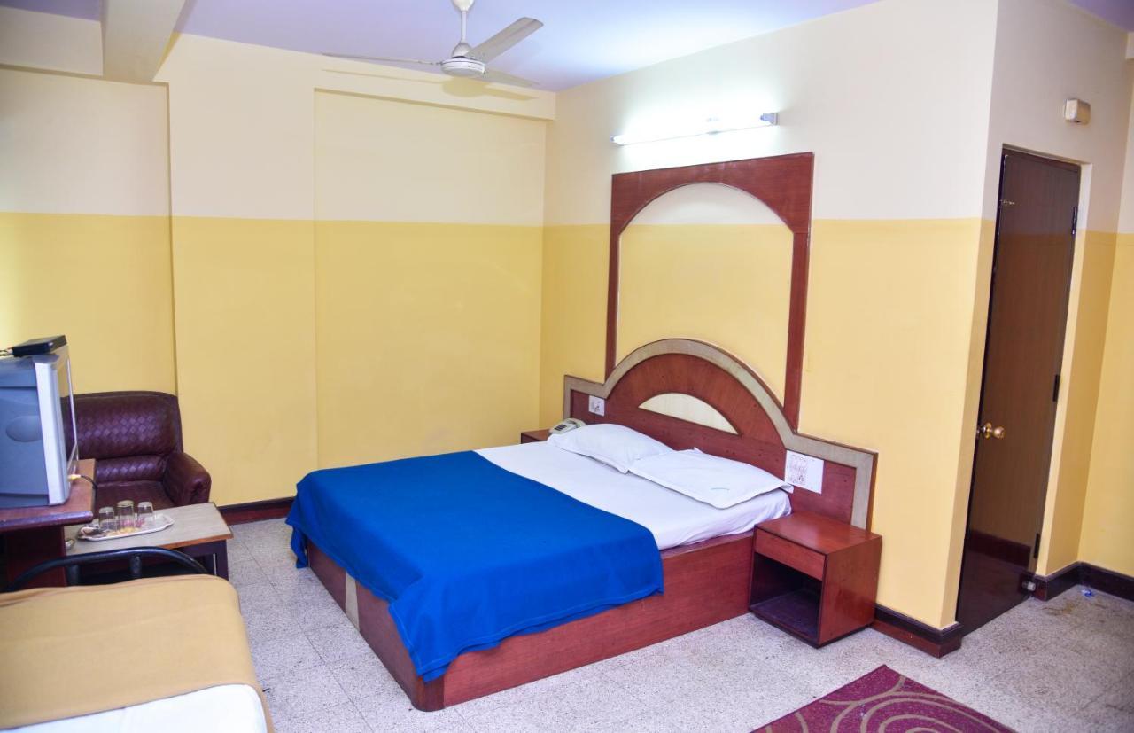 S S Residency Sr Nagar Kanteerava Stadium Mallya Hospital Vfs Global Tech Park Bangalore 호텔 외부 사진